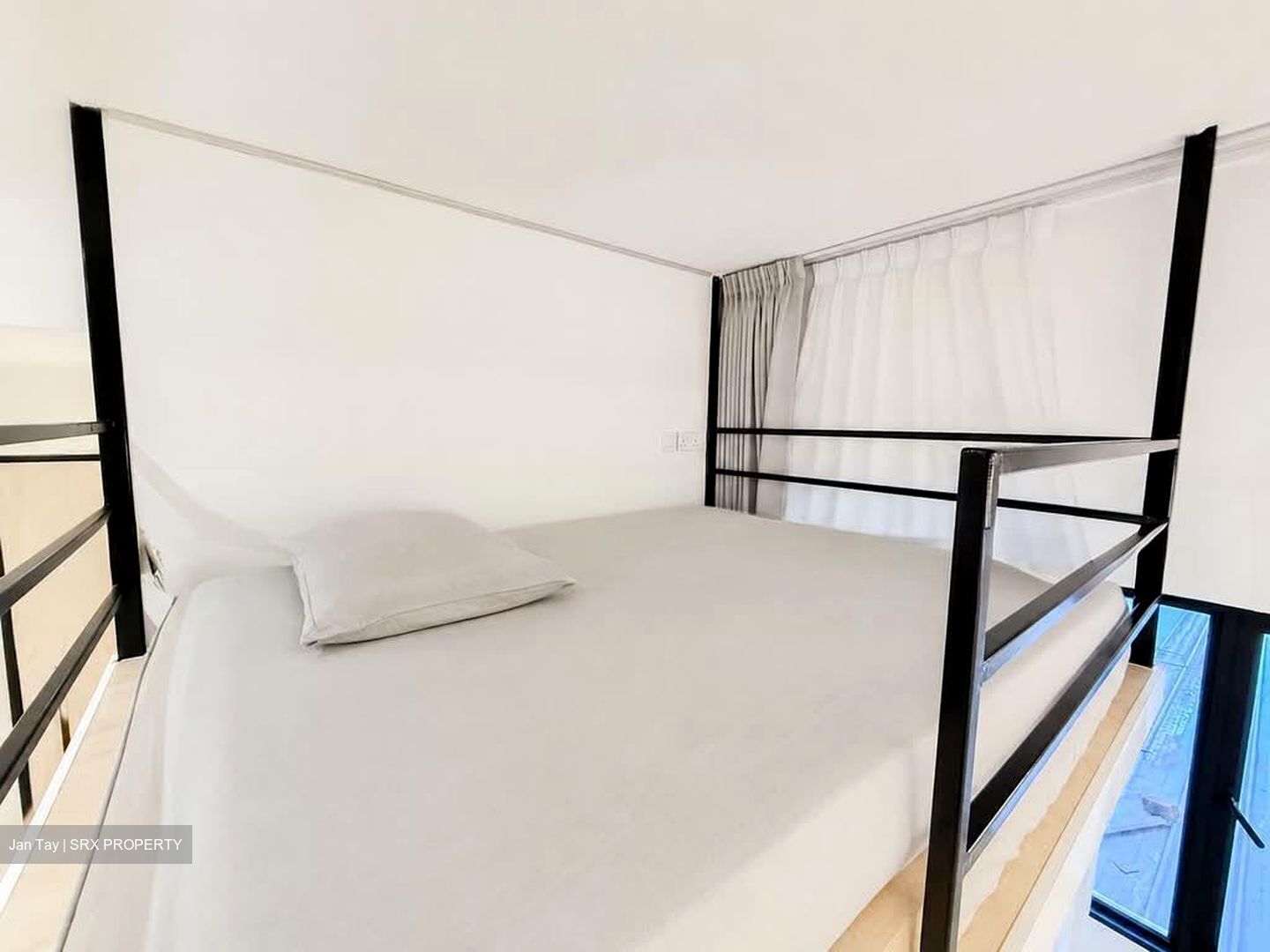 East Coast Road (D15), Apartment #564052111